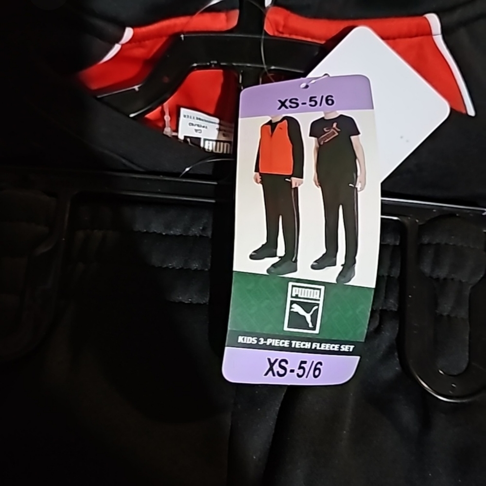 Puma Boys 3-Piece Tech Fleece Hoodie, Tee & Jogger Set nwt - Picture 5 of 7